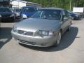 Kuva 2: Volvo S80 D5 2006