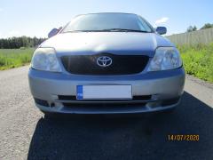 Toyota Corolla 1.4 VVti sed. -02