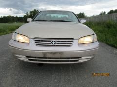 Toyota Camry 2.2 sed. -98