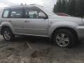 Kuva 2: Nissan T30 - X-TRAIL (EL) 2001