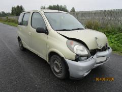 Toyota Yaris Verso 1.3 -02