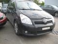 Kuva2: Toyota Corolla Verso 2.2d