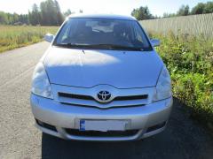 Toyota Corolla Verso 2.2 D-4D -06