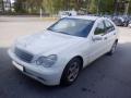 Kuva2: MB W203 4D Sedan C200CDI MT6 Classic