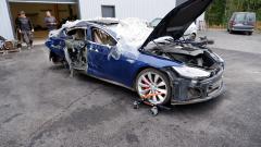 Tesla Model S P90DL