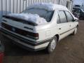 Kuva 2: Peugeot 405 GLI 1.6i 1990