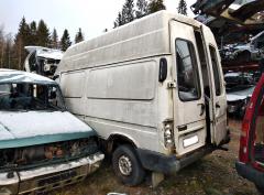 Ford Transit 2,5D pitkä täysikorkea -95