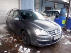 VW Golf V 5D Variant 1.9TDI DSG