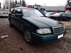 Mercedes-Benz C 180 sedan -96