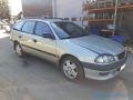 Kuva 2: Toyota Avensis 2,0 TD 99 1999