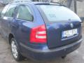 Kuva 2: Skoda Octavia 2,0 TDI -08 t.sininen farmari 2008