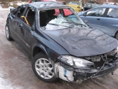 Renault Laguna II 2.0i 16V 5/HB