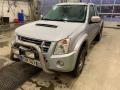 Kuva 2: Isuzu D-max 2.5TD 2.5 DiTD 4x4 Lava-auto 2007