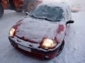 Kuva 2: Renault Clio II 5D HB 1.4i MT5 1999