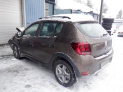 Dacia Sandero Stepway Facelift 5D MPV TCe 90 A/T Navi