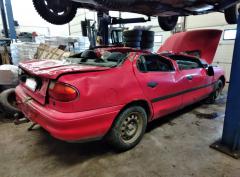 Ford Mondeo 1,8i 16V GLX sedan -94