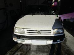 Volkswagen Vento 1.8 -95