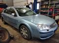 Kuva 2: Ford Mondeo  1,8 sedan -03 2003