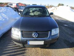 Volkswagen Passat 2.0 sedan -03