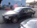 Kuva 2: Volvo S80 4D Sedan 2.4 D5 A/T Graphite Edition 2006