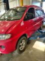 Kuva 2: Hyundai H-1 2.5 CRDi -05 2005