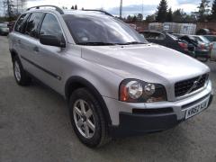 Volvo XC90 2.5T AWD -03
