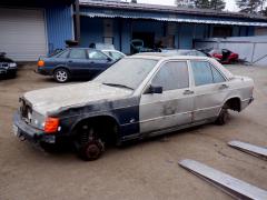 MB W201 190 4D Sedan 2.0 MT4