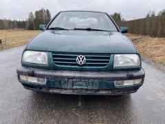 Volkswagen Vento 1.8 -97