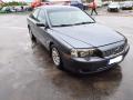 Kuva 2: Volvo S80  2.4 D5 2005