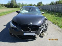 BMW E60 520i -04
