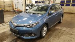 Toyota Auris 1.8 Hybrid -16