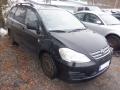 Kuva 2: Toyota Avensis Verso Facelift 5D MPV 2.0i MT5 7-H. 2005