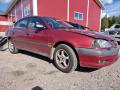 Kuva 2: TOYOTA AVENSIS 1.6 VVT-i 110hv 2001