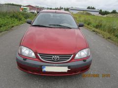 Toyota Avensis 1.8 VVT-i sedan -01