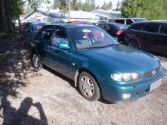 Toyota Corolla E112 Facelift 4D Sedan 1.6VVT-i MT5 Terra JPN
