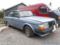 Kuva 2: Volvo 240 4D sedan  2,0 -88 1988