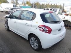 Peugeot 208 1.2 2015 82hv