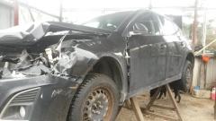 Chevrolet Cruze 1,6 -13 musta