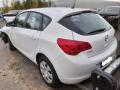 Kuva 2: Opel Astra 1.4i 2011