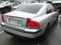 Kuva 2: VOLVO S60 2.4 140hv 2001