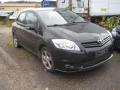 Kuva2: Toyota Auris 06-12 2.0tdi