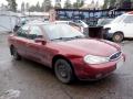 Kuva 2: Ford Mondeo II 4D Sedan 2.0i MT5 1998