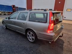 VOLVO V70 II 2.4b 140hv