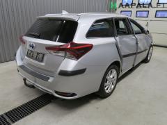 Toyota Auris 1.8i Hybrid Farm