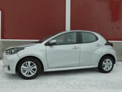 TOYOTA YARIS hybrid 4ov 1490cm3