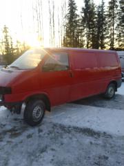 Volkswagen Transporter 2,5TDI pitkä -97