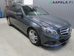 Mercedes-Benz E 212 300 BlueTec Hybrid Farm