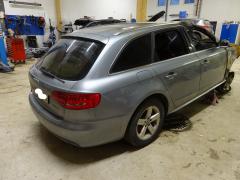Audi A4 B8 Avant 2.0tdi -10