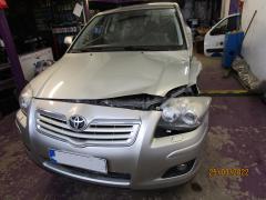 Toyota Avensis 2.0 D-4D sedan -08