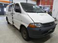 Kuva 2: Toyota Hiace  IV Umpikori 2.5 D-4D 2004 88hv 2004